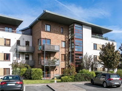 1 Marlay House, Taylors Hill, College Road, Rathfarnham, Dublin 16