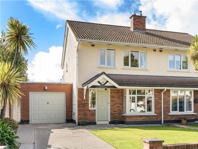 2 Orby Close, The Gallops, Leopardstown, Dublin 18