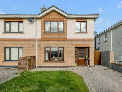 6 The Walk, Moyglare Hall, Maynooth, Co. Kildare