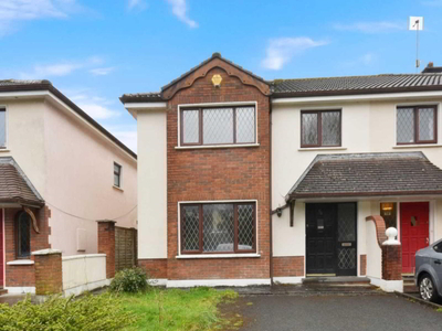 69 Forster Court, Galway City