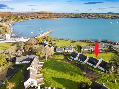 7 The Moorings, Colla Road, Schull, Cork