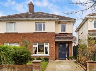 26 Woodstown Gardens, Knocklyon, Dublin 16