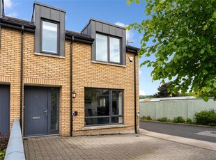 2 Woodgate, Ballycullen Road, Knocklyon, Dublin 16