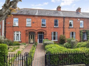 90 St Lawrence Road, Clontarf, Dublin 3