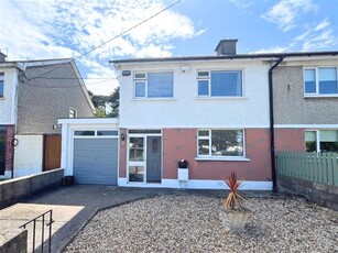 10 Grange Grove, Blackrock, County Dublin