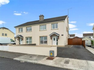 27 Lakelawn Estate, Ballinrobe, County Mayo F31 CX76