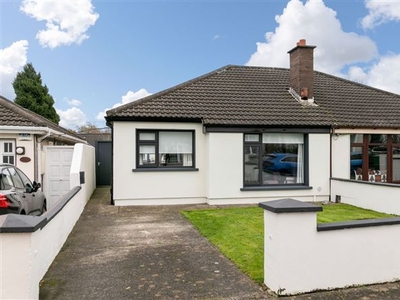 32 Oakcourt Lawn, Palmerstown, Dublin 20