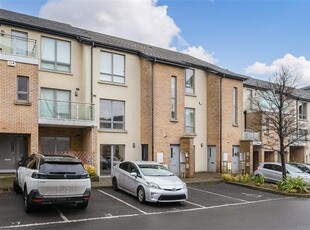 11 The Walk, Carrickmines Green, Carrickmines, Dublin 18, Co. Dublin D18 Y383