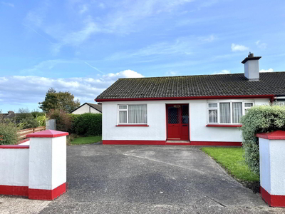 Sean Phobal, 17 Comeragh Crescent, Dungarvan