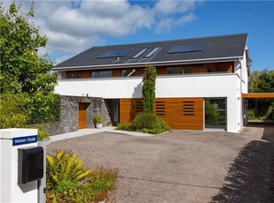 Marian House, 16 College Road, Ennis, Co. Clare