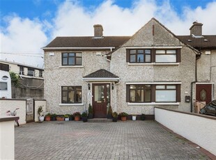 8 Lisle Road, Walkinstown, Dublin 12