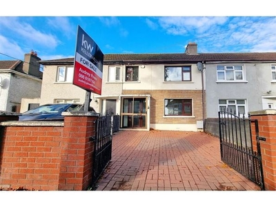 25 Hughes Road North, Walkinstown, Dublin 12