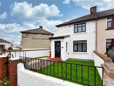 438 Carnlough Road, Cabra, Dublin 7