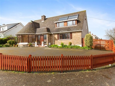 11 Seaview Park, Shankill, Co. Dublin