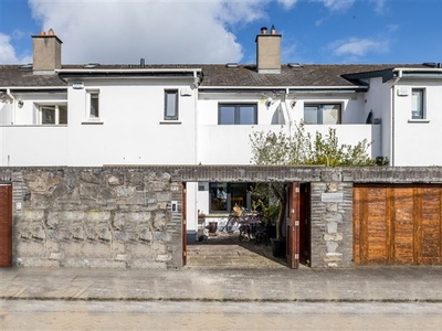 4 Waterloo Mews, Pembroke Lane, Ballsbridge, Dublin 4