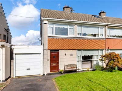 73 Lakelands Close, Stillorgan, County Dublin