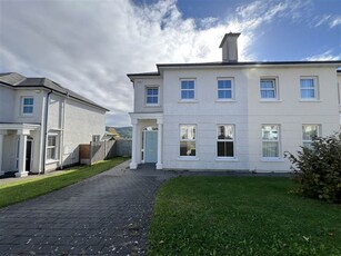 8 Longfield Way, Clonmel, County Tipperary