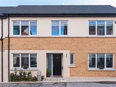 19 Clay Farm Grove, Leopardstown, Dublin 18