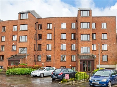 8 Crescent House , Clontarf, Dublin 3