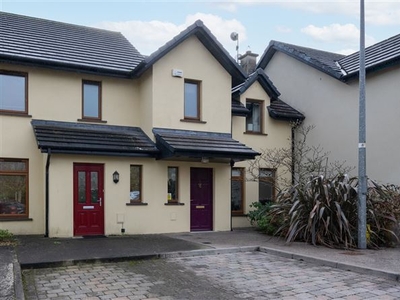 2 Ros Árd, Upper Glanmire, Whites Cross, Co. Cork