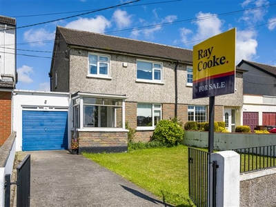 61 Grove Park Drive, Glasnevin, Dublin 11