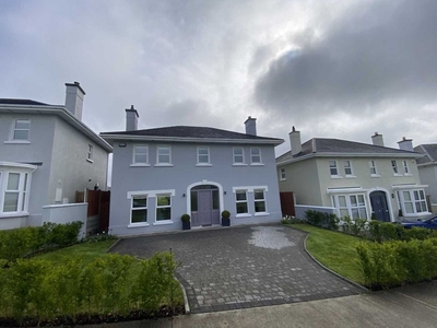 30 Hillcrest Manor, Newport, Co. Tipperary is for sale