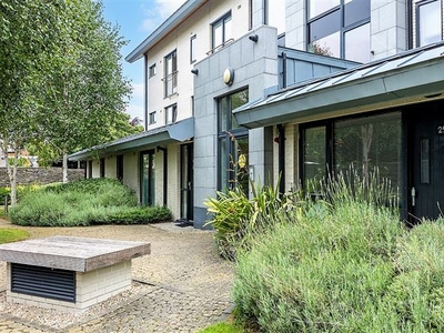 25 The Garden House, Waterfall Avenue, Drumcondra, Dublin 3