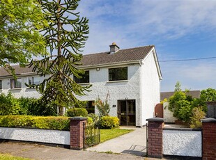 16 St Cronan's Court, Swords, County Dublin