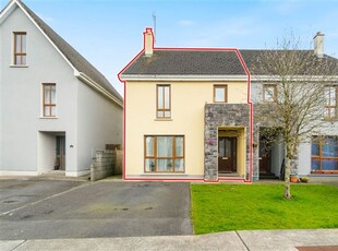 27 Waterside, Ballinrobe, County Mayo F31 KT93