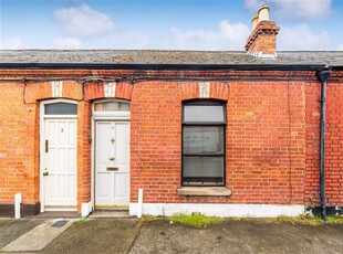 4 VALENTIA PARADE, Phibsborough, Dublin 7