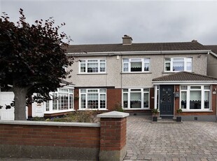 310 The Crescent, Belgard Heights, Tallaght, Dublin 24