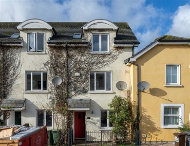 27 Delhurst Terrace, Ongar, Dublin 15, County Dublin