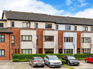 89 The Crescent, Carrickmines Manor, Dublin 18