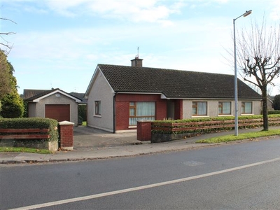 Avalon, Lakelands, Tipperary Town, Tipperary