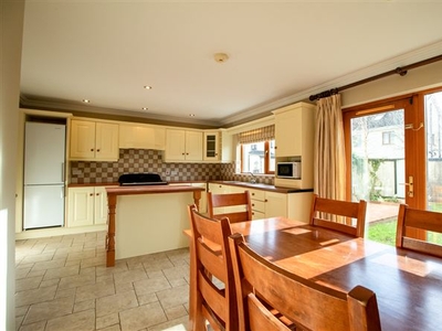 3 Lerr View, Abbeylands, Castledermot, Kildare