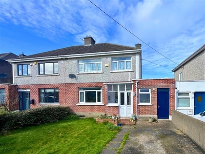 24 Lakelands Drive, Stillorgan, County Dublin