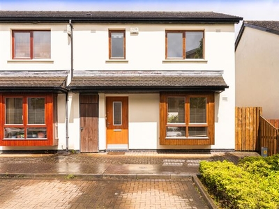 10 Hunters Place, Hunters Wood, Ballycullen, Dublin 24