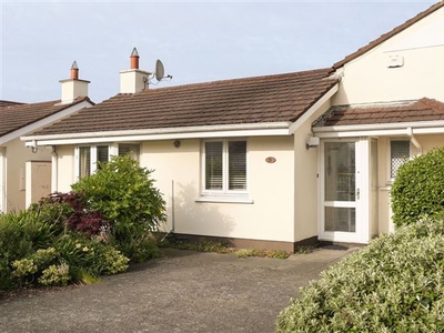 15 Deans Court, Kill Lane, Blackrock, County Dublin