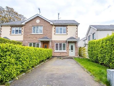 49 Oakwood, Gorey, Wexford