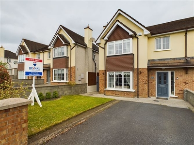 64 Feltham Hall, Carlow Town, Carlow