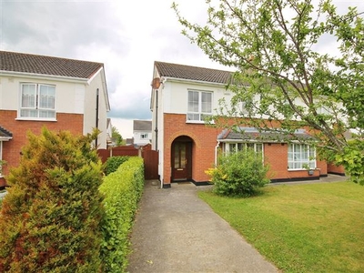 8 Oldbridge Grove, Lucan, Co. Dublin