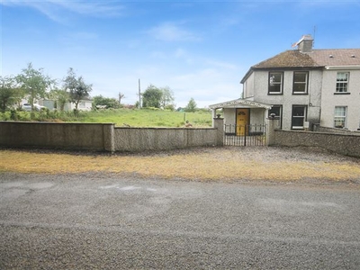 Grove Cottage With Planning Permission for Extension & Remodeling on c. 0.45 Acres / 0.182 HA., Hollywood, Wicklow