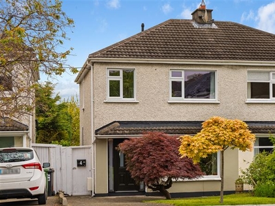 4 Sycamore Crescent, The Park, Cabinteely, Dublin 18