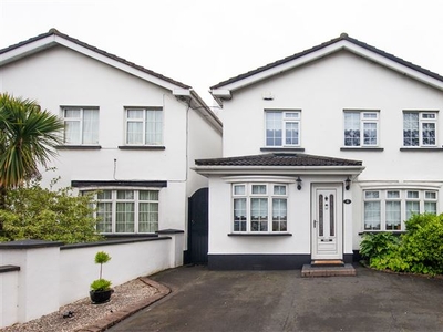 4 The Crescent, Kingswood, Tallaght, Dublin 24