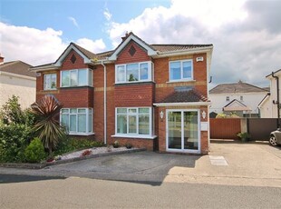 11 Haydens Park Walk, Lucan, Co. Dublin