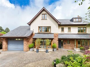 8 Rocky Valley Crescent, Kilmacanogue, Co. Wicklow