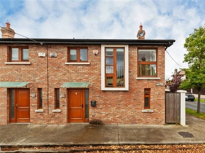 1 The Rise Mews, Glasnevin, Dublin 9