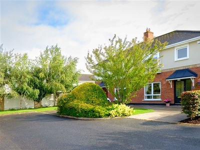 15 Riverwood Gardens, Castleknock, Dublin