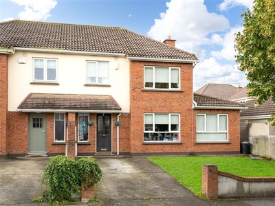 15 Wood Dale Crescent, Ballycullen, Dublin 24