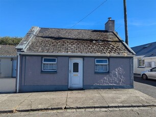 Chapel Street, Toomevara, Nenagh, Co. Tipperary